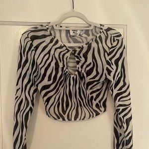PRINCESS POLLY ZEBRA MESH CROP TOP